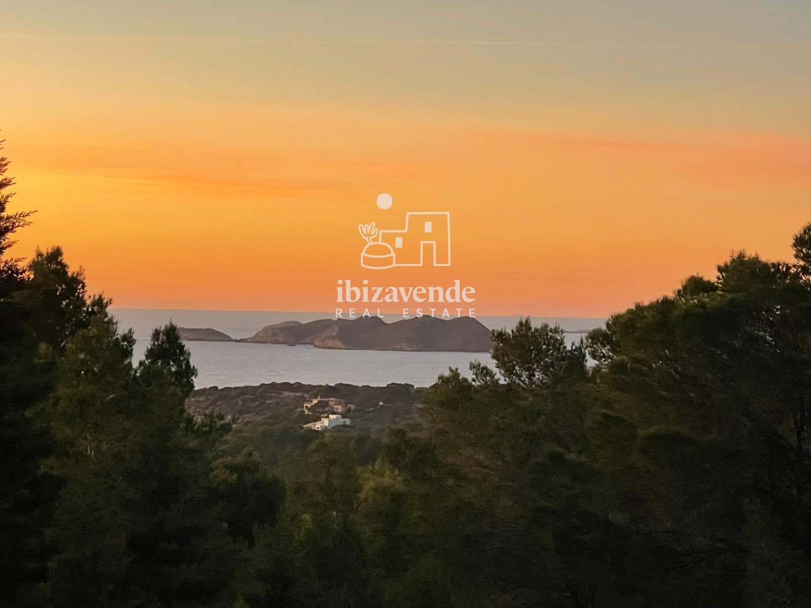 Terrain à Bâtir à vendre à Cala Tarida - 1 800 000 € (Ref: 9462909)