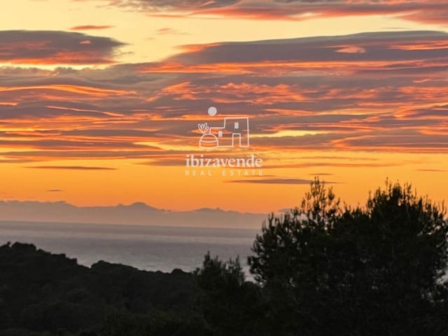 Terreno para Construção para venda em Cala Tarida, San Jose / Sant Josep de Sa Talaia - 1 800 000 € (Ref: 9462909)