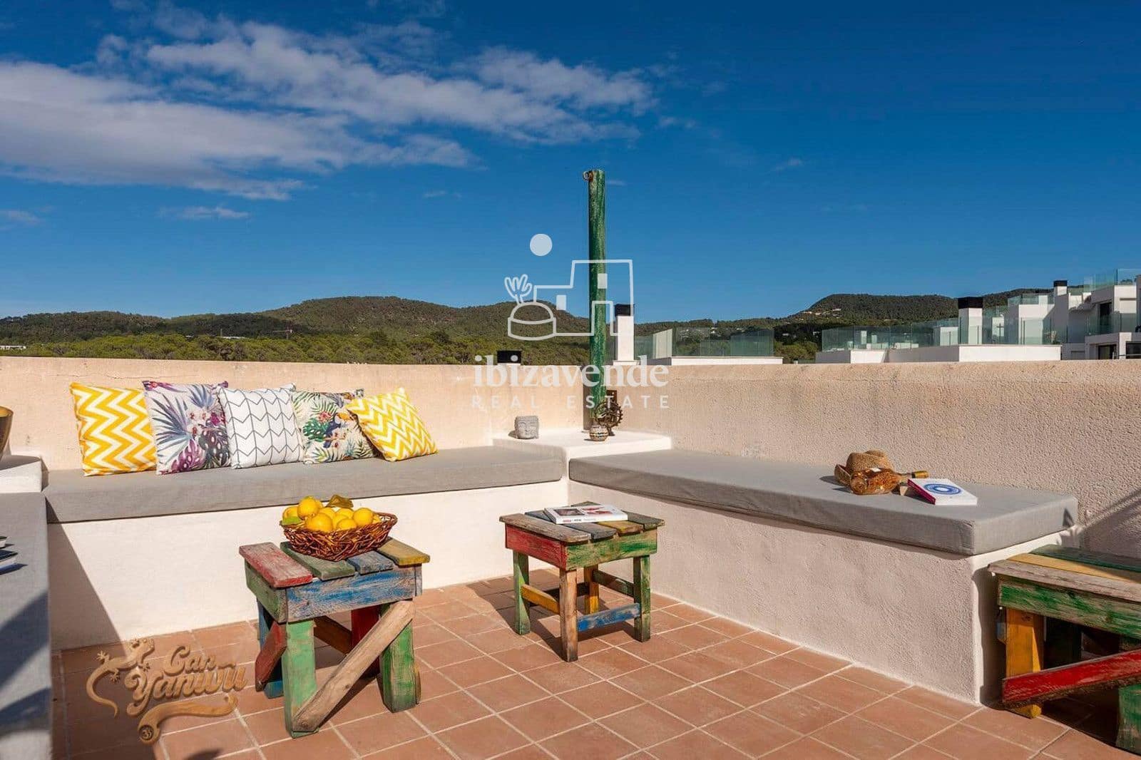 Chalet de 3 habitaciones en Cala Tarida en alquiler con piscina garaje - 4.500 € (Ref: 9469983)