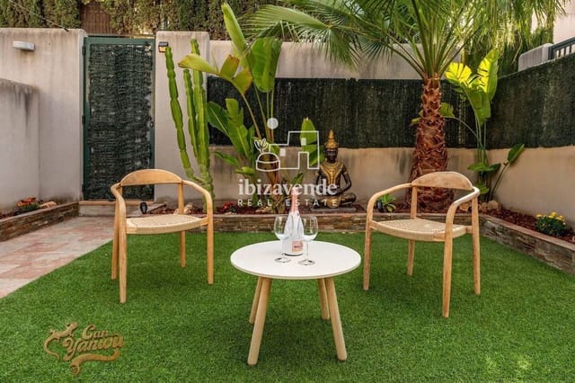 Chalet de 3 habitaciones en Cala Tarida, San Jose / Sant Josep de Sa Talaia en alquiler con piscina garaje - 4.500 € (Ref: 9469983)