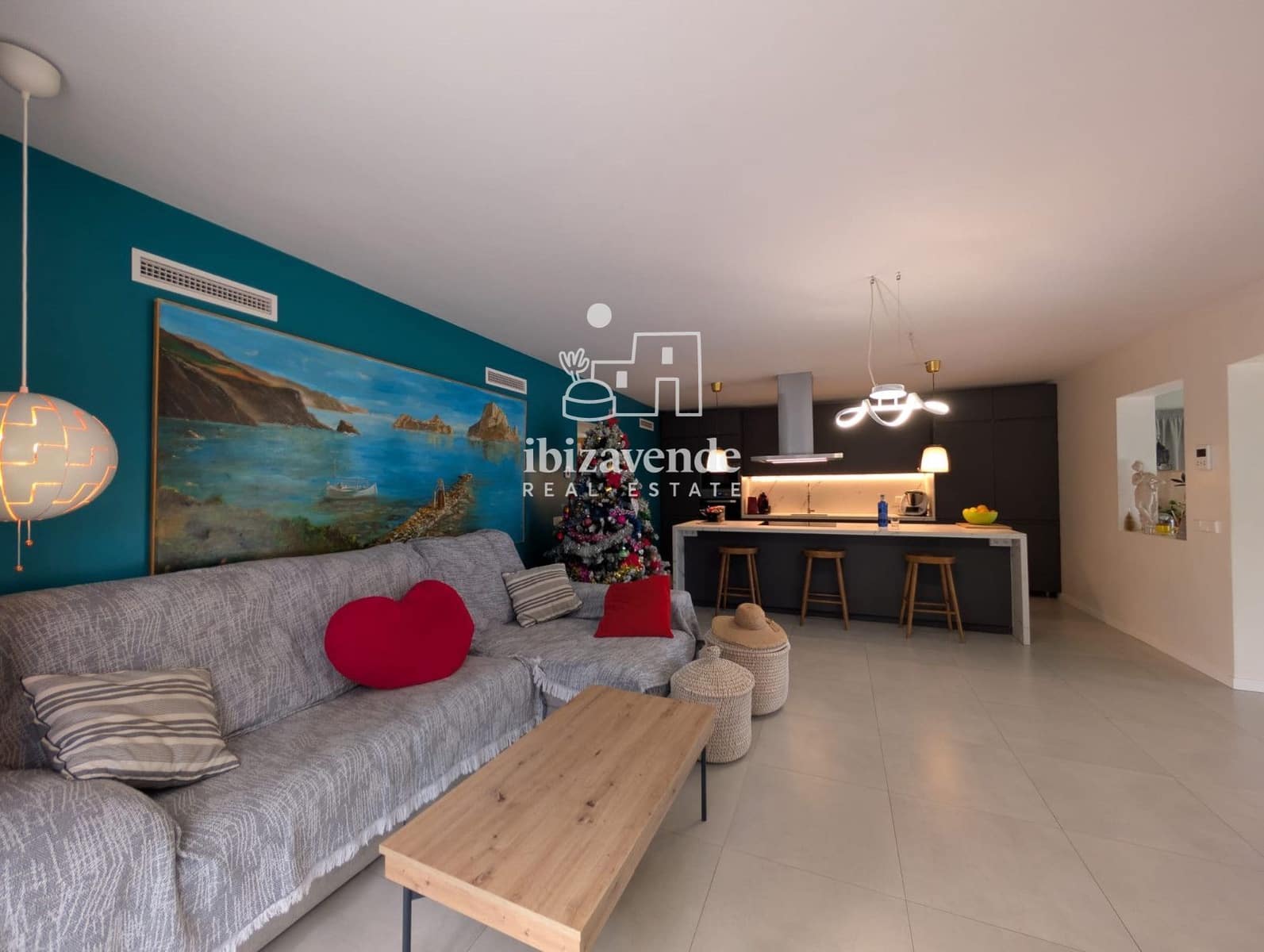 3 bedroom Villa for rent in Sant Mateu d'Albarca with pool garage - € 8,000 (Ref: 9470028)