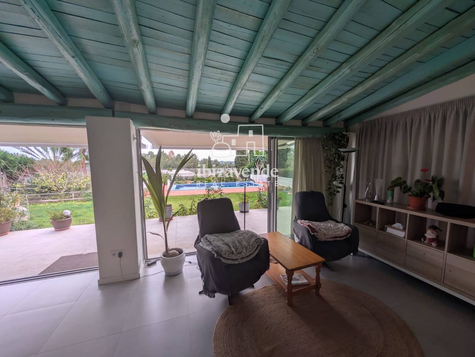 3 bedroom Villa for rent in Sant Mateu d'Albarca with pool garage - € 8,000 (Ref: 9470028)