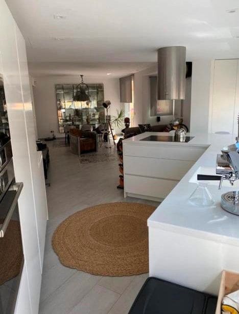 2 sypialnia Mieszkanie do wynajęcia w Miasto Ibiza / Eivissa z garażem - 2 200 € (Ref: 9470139)