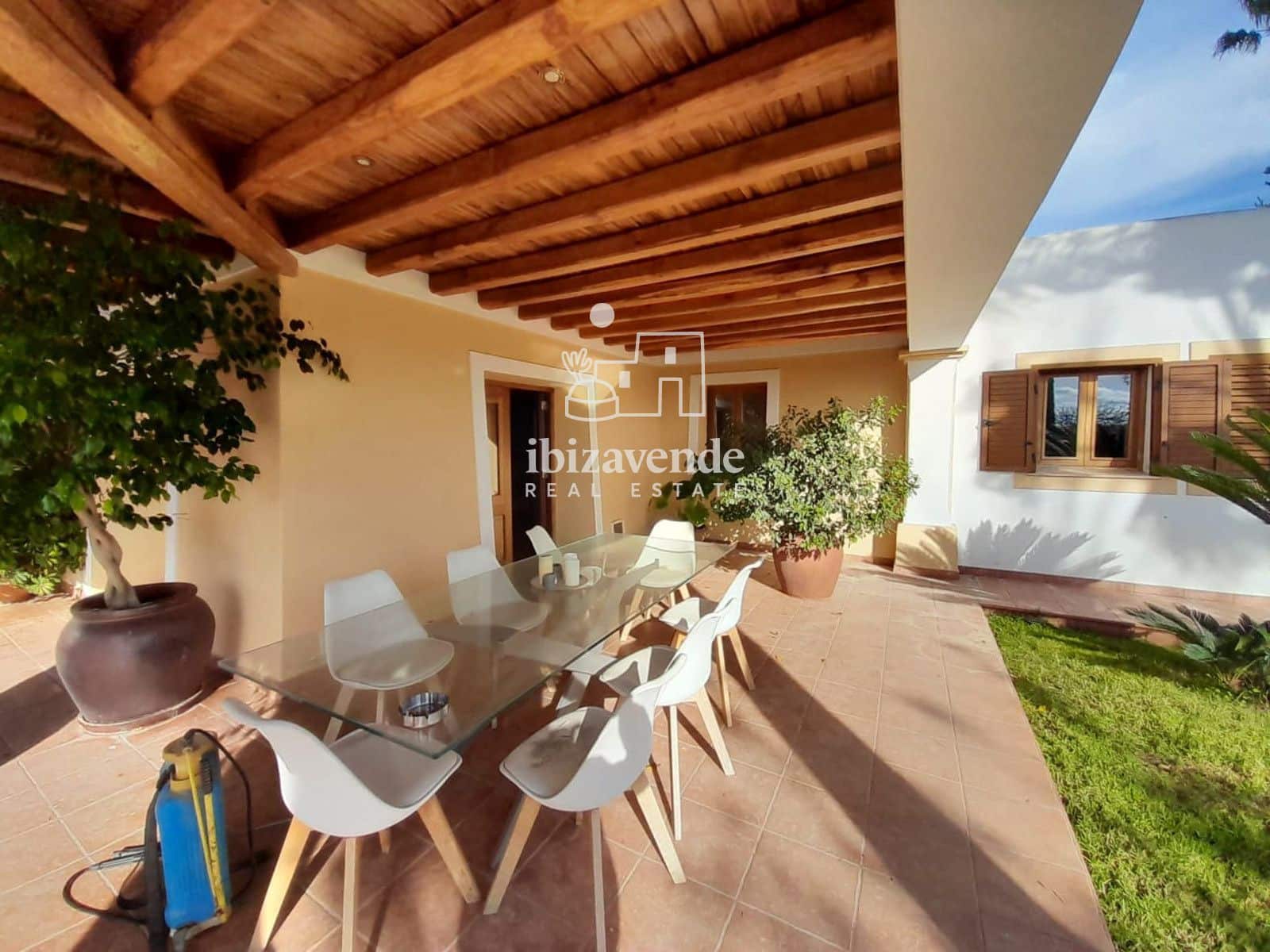 Chalet de 3 habitaciones en San Miguel / Sant Miquel de Balansat en venta con piscina - 3.128.000 € (Ref: 9482396)