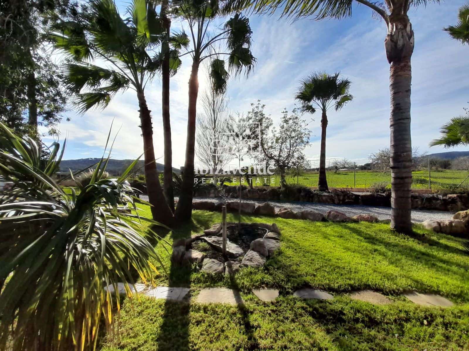 Chalet de 3 habitaciones en San Miguel / Sant Miquel de Balansat en venta con piscina - 3.128.000 € (Ref: 9482396)