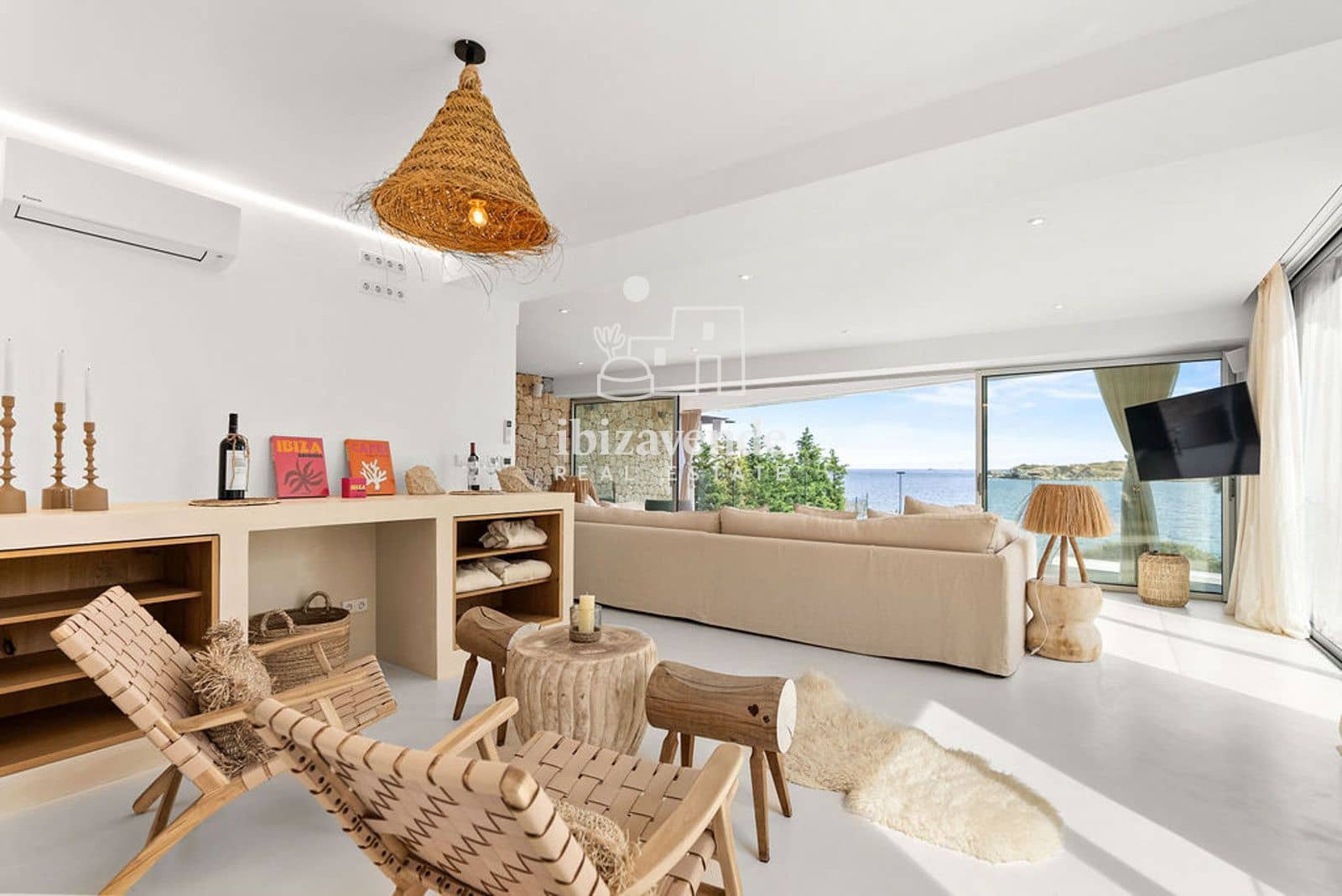 5 sovrum Villa till salu i Ibiza stad med pool garage - 4 850 000 € (Ref: 9495142)