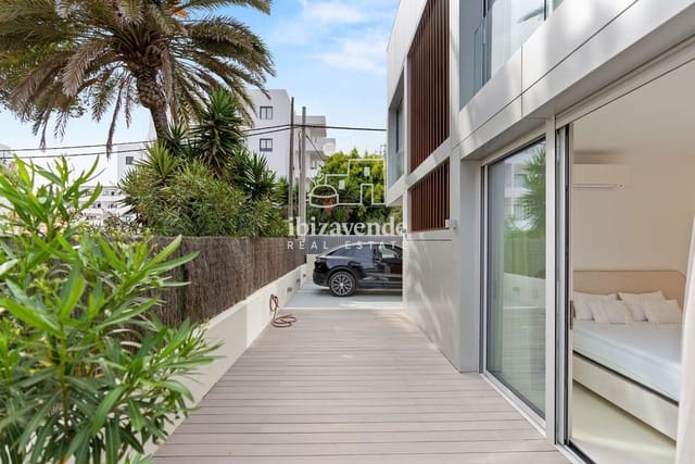 5 sovrum Villa till salu i Ibiza stad med pool garage - 4 850 000 € (Ref: 9495142)