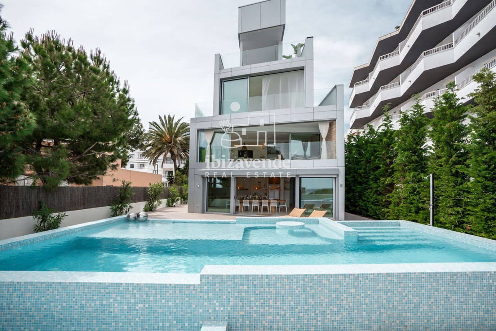 5 sovrum Villa till salu i Ibiza stad med pool garage - 4 850 000 € (Ref: 9495142)