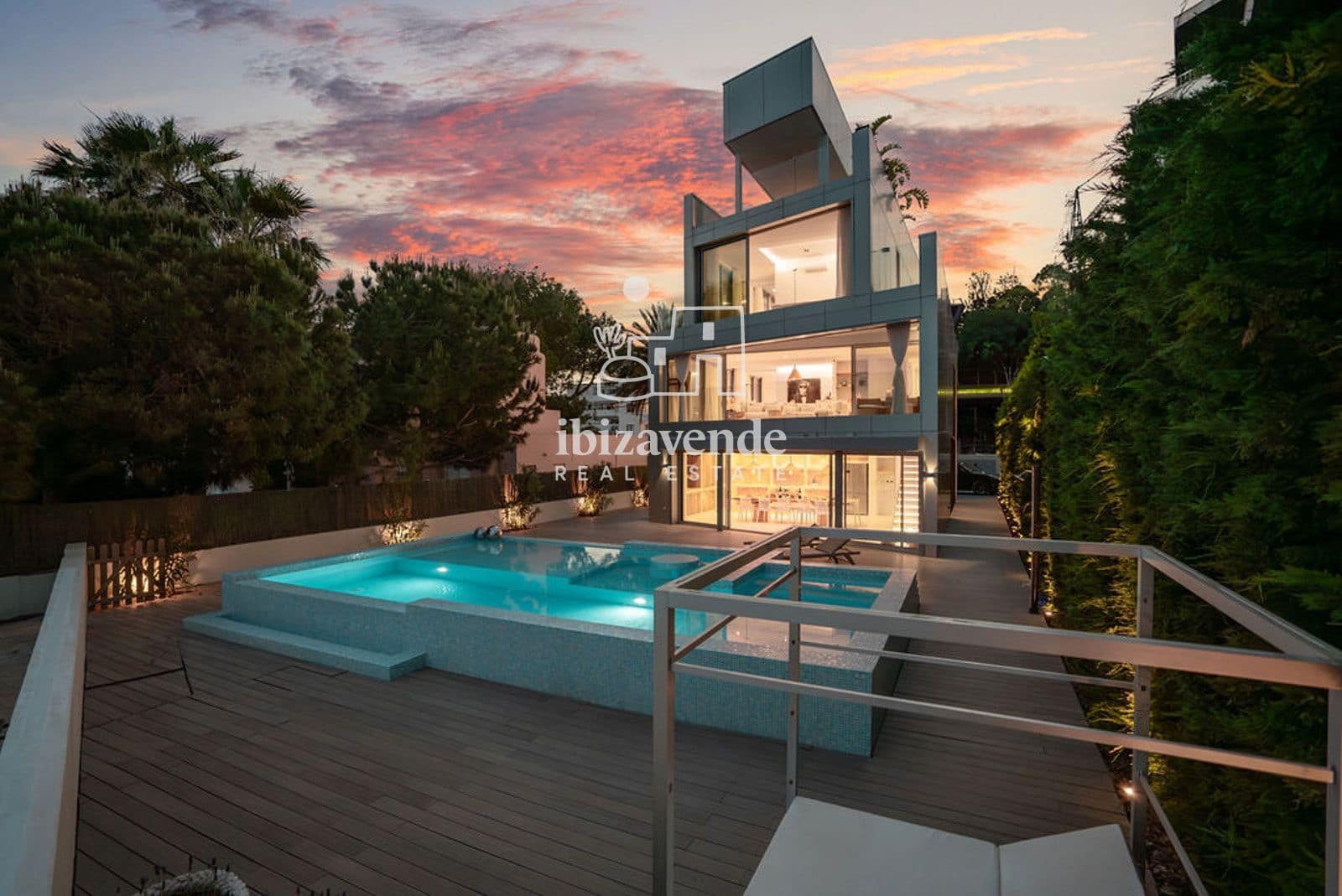 5 sovrum Villa till salu i Ibiza stad med pool garage - 4 850 000 € (Ref: 9495142)