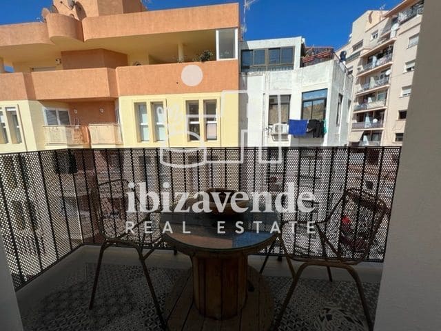 2 bedroom Flat for sale in Ibiza / Eivissa town with garage - € 520,000 (Ref: 9500344)