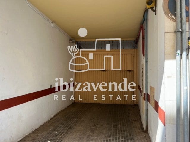 2 bedroom Flat for rent in Ibiza / Eivissa town with garage - € 4,000 (Ref: 9500602)