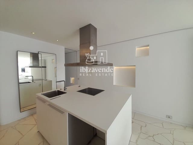 1 slaapkamer Flat te koop in Ibiza dorp met zwembad garage - € 820.000 (Ref: 9500603)
