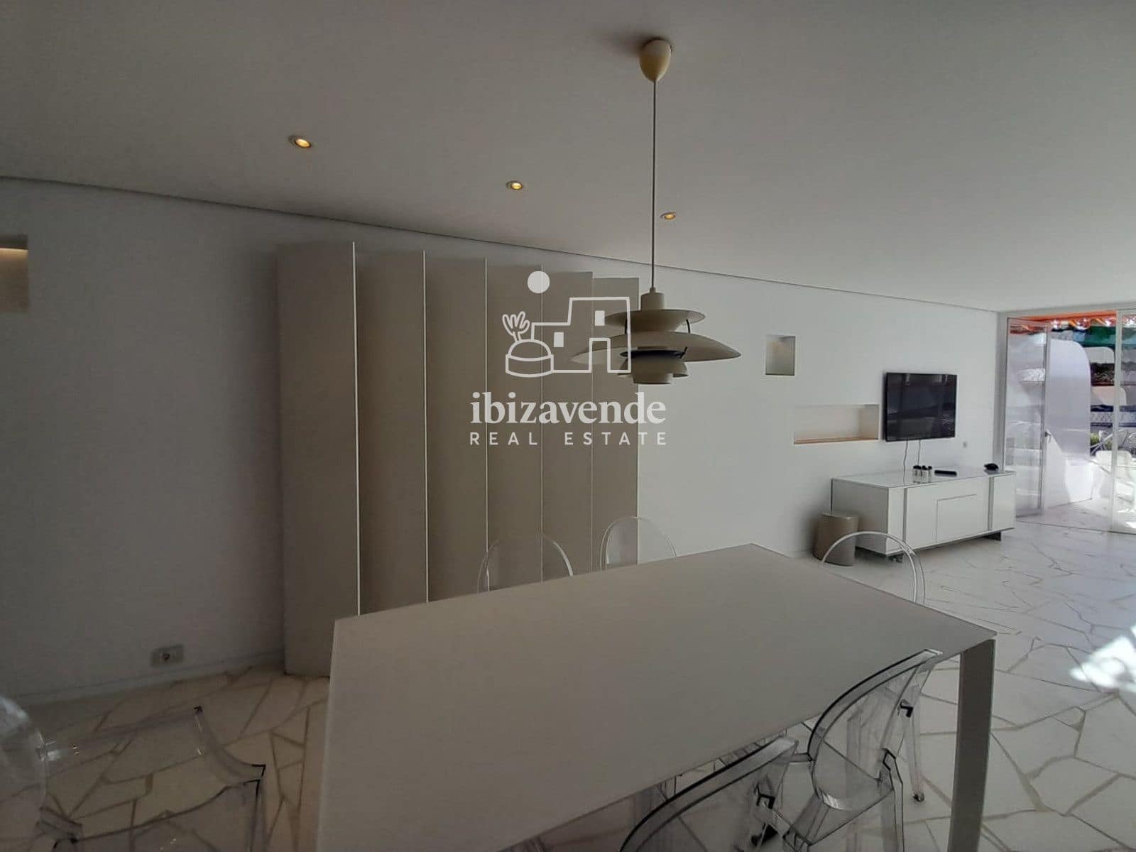1 bedroom Flat for sale in Ibiza / Eivissa town with pool garage - € 820,000 (Ref: 9500603)