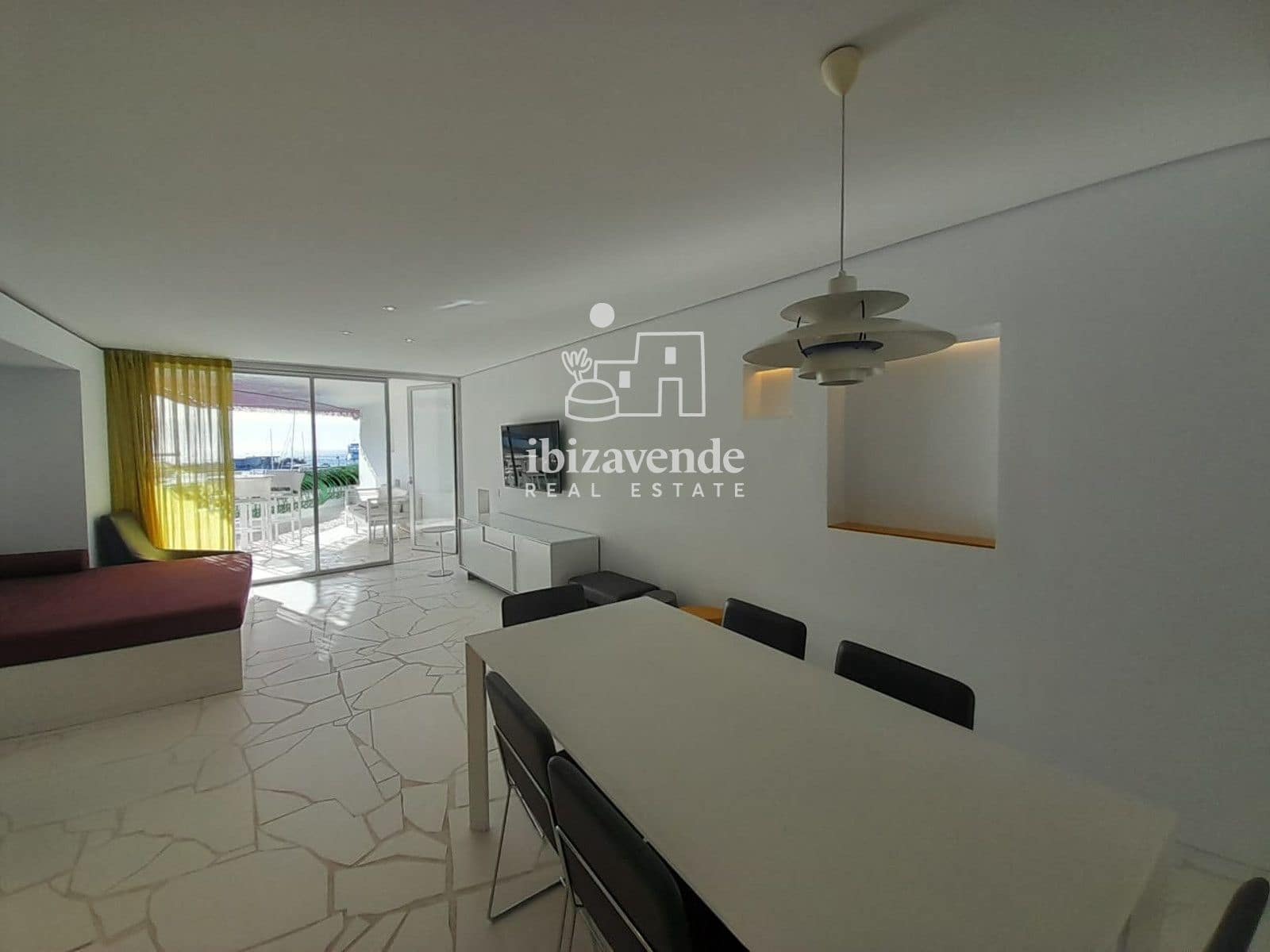 2 bedroom Flat for sale in Ibiza / Eivissa town with pool garage - € 1,220,000 (Ref: 9500745)