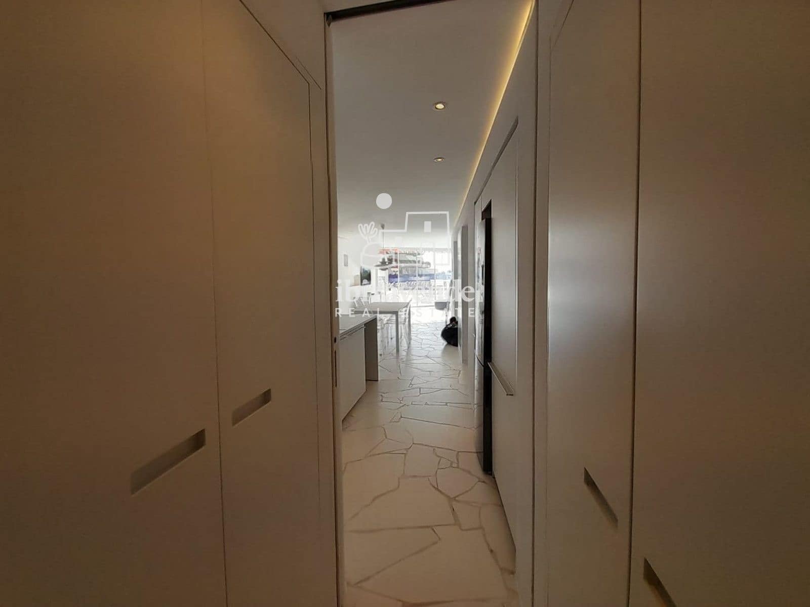 1 bedroom Flat for sale in Ibiza / Eivissa town with pool garage - € 820,000 (Ref: 9500746)