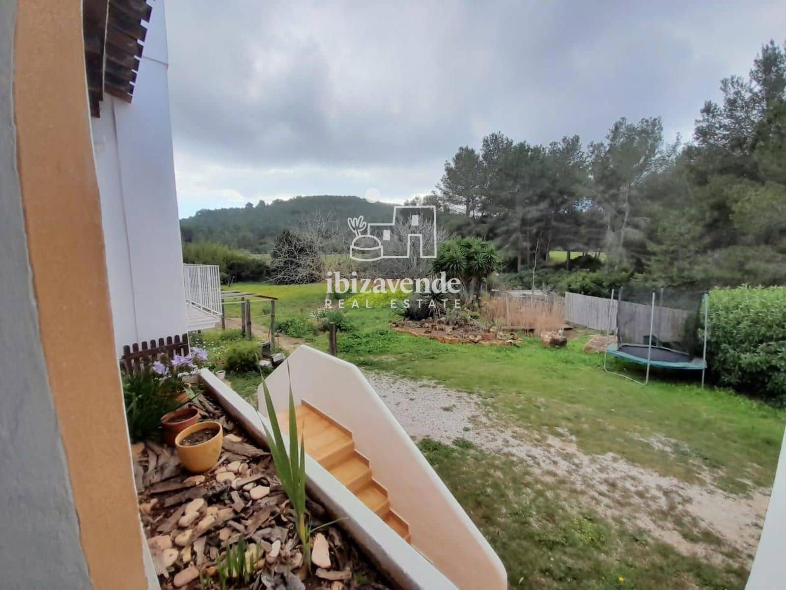 6 bedroom Villa for sale in Santa Eulalia / Santa Eularia with pool garage - € 2,690,000 (Ref: 9511386)