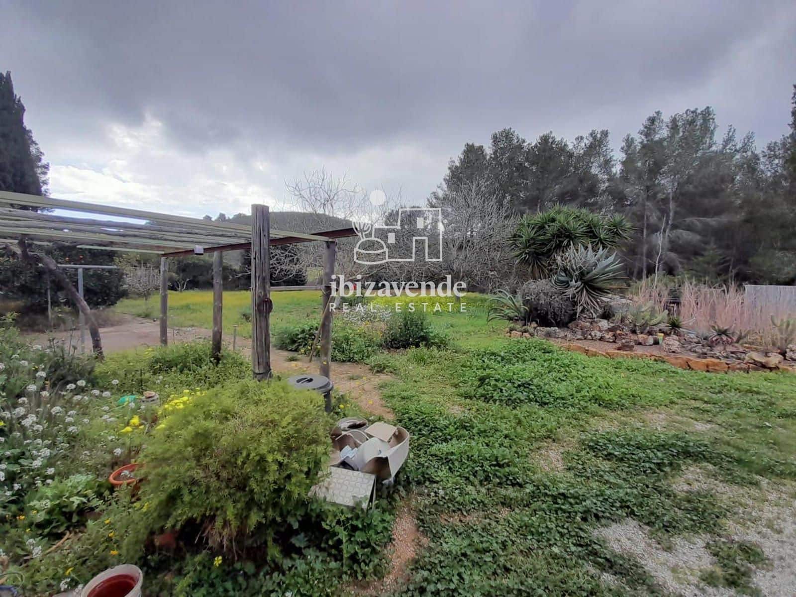 6 bedroom Villa for sale in Santa Eulalia / Santa Eularia with pool garage - € 2,690,000 (Ref: 9511386)