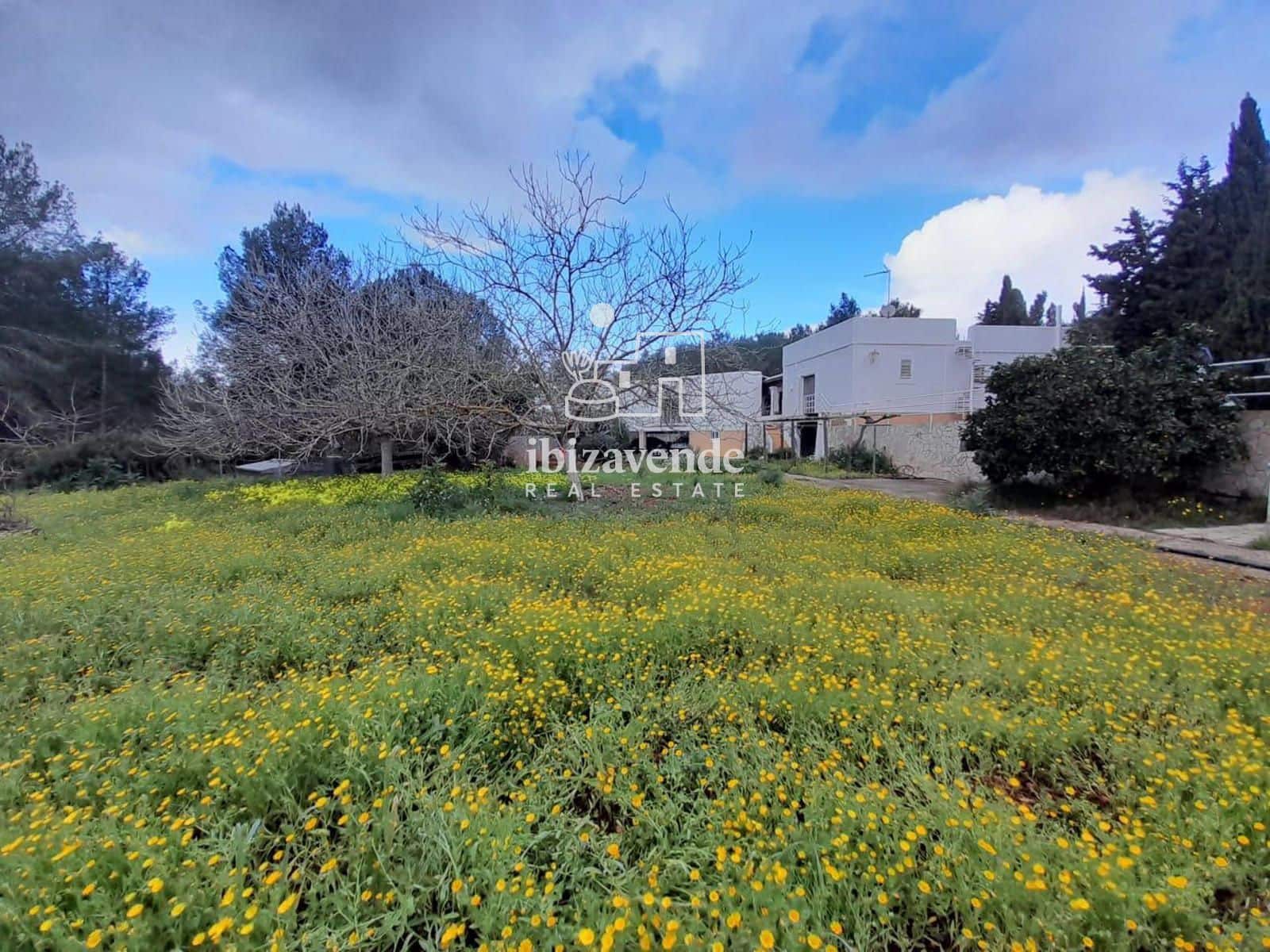 6 bedroom Villa for sale in Santa Eulalia / Santa Eularia with pool garage - € 2,690,000 (Ref: 9511386)