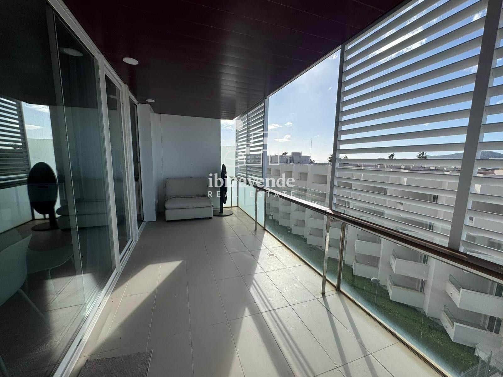 Piso de 2 habitaciones en Ibiza / Eivissa ciudad en alquiler con piscina garaje - 6.000 € (Ref: 9519395)