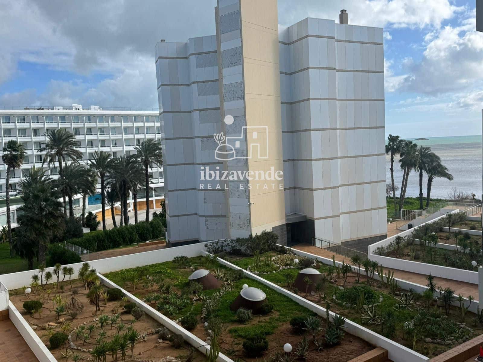 Piso de 2 habitaciones en Ibiza / Eivissa ciudad en alquiler con piscina garaje - 6.000 € (Ref: 9519395)