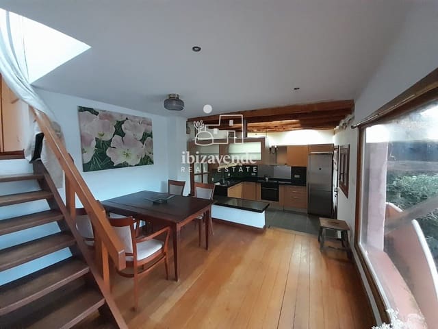 7 quarto Moradia para arrendar em Santa Eulalia / Santa Eularia com piscina garagem - 7 500 € (Ref: 9523588)