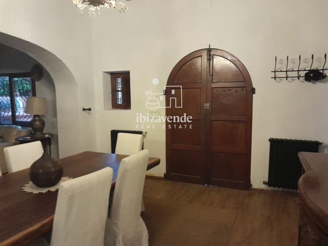 7 quarto Moradia para arrendar em Santa Eulalia / Santa Eularia com piscina garagem - 7 500 € (Ref: 9523588)