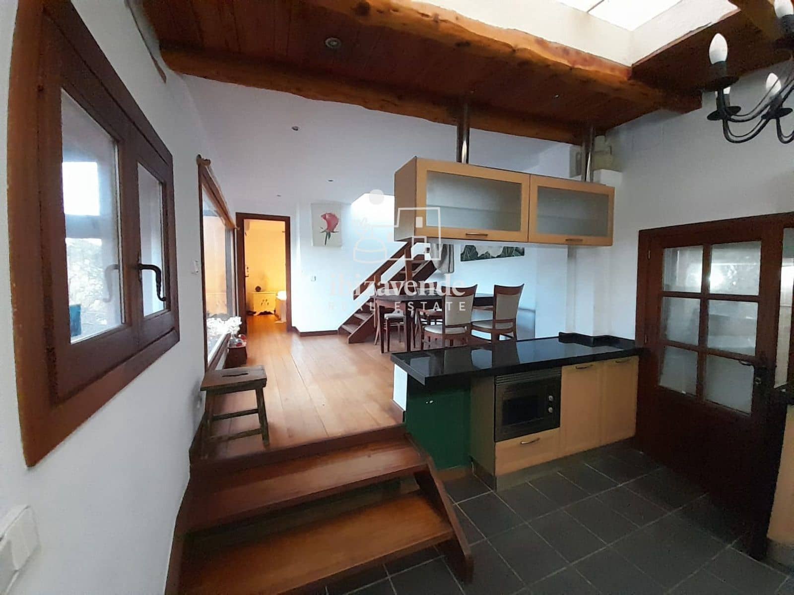 7 quarto Moradia para arrendar em Santa Eulalia / Santa Eularia com piscina garagem - 7 500 € (Ref: 9523588)