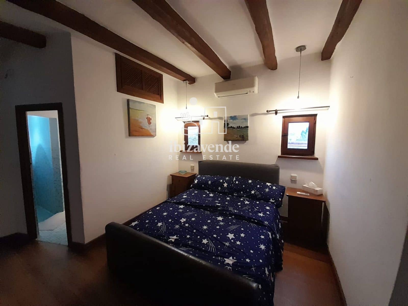 7 quarto Moradia para arrendar em Santa Eulalia / Santa Eularia com piscina garagem - 7 500 € (Ref: 9523588)