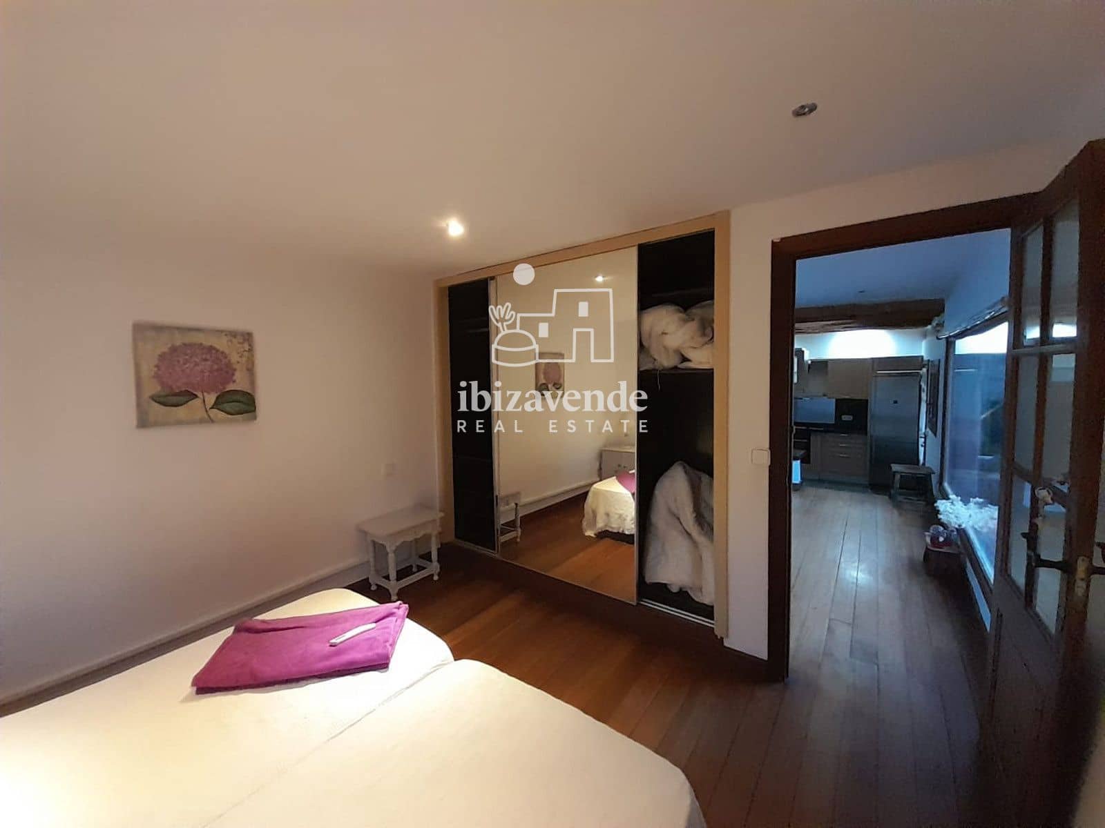 7 quarto Moradia para arrendar em Santa Eulalia / Santa Eularia com piscina garagem - 7 500 € (Ref: 9523588)