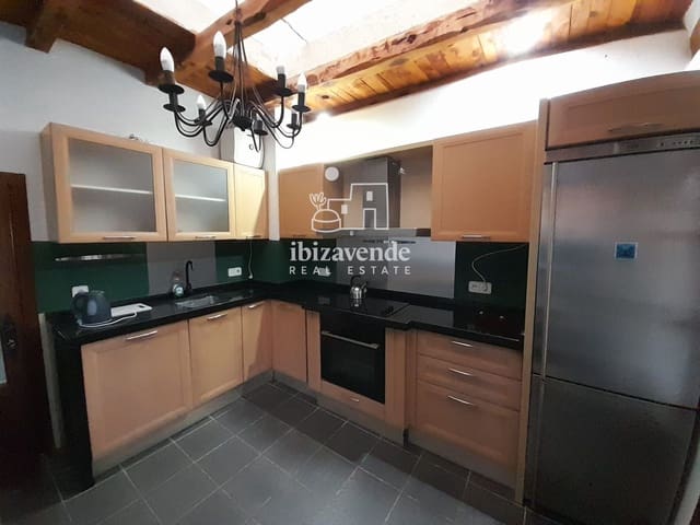 7 quarto Moradia para arrendar em Santa Eulalia / Santa Eularia com piscina garagem - 7 500 € (Ref: 9523588)