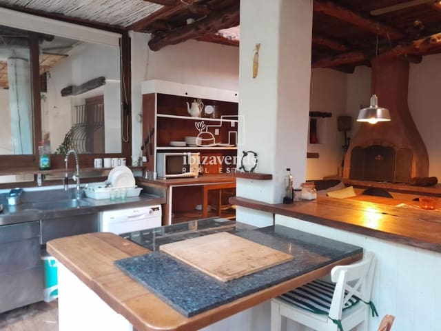 7 quarto Moradia para arrendar em Santa Eulalia / Santa Eularia com piscina garagem - 7 500 € (Ref: 9523588)