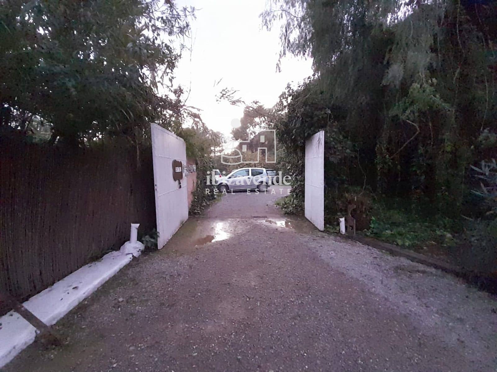 7 quarto Moradia para arrendar em Santa Eulalia / Santa Eularia com piscina garagem - 7 500 € (Ref: 9523588)