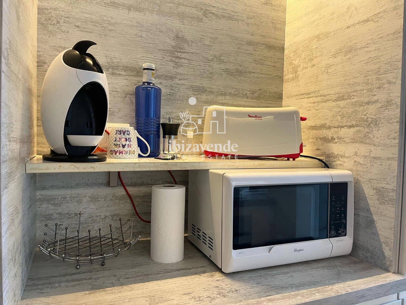 Ático de 2 habitaciones en Ibiza / Eivissa ciudad en alquiler con garaje - 1.300 € (Ref: 9532820)