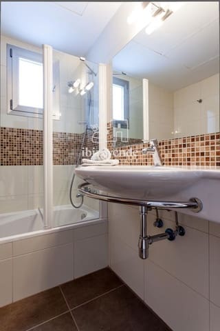 2 sypialnia Penthouse do wynajęcia w Cala Gracio, Sant Antoni de Portmany z garażem - 3 000 € (Ref: 9535122)