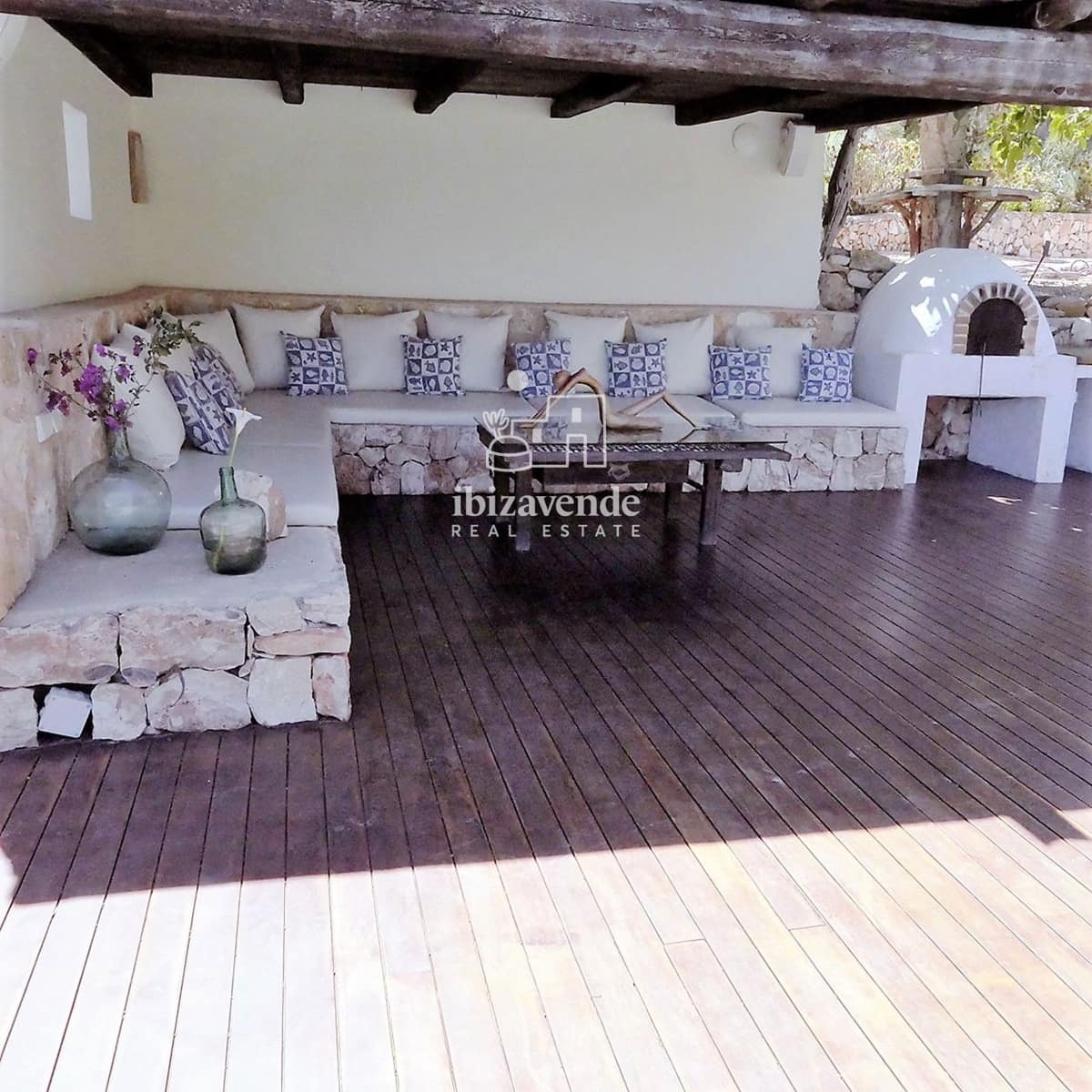 6 bedroom Villa for rent in Sant Jordi de Ses Salines with pool garage - € 10,000 (Ref: 9559811)