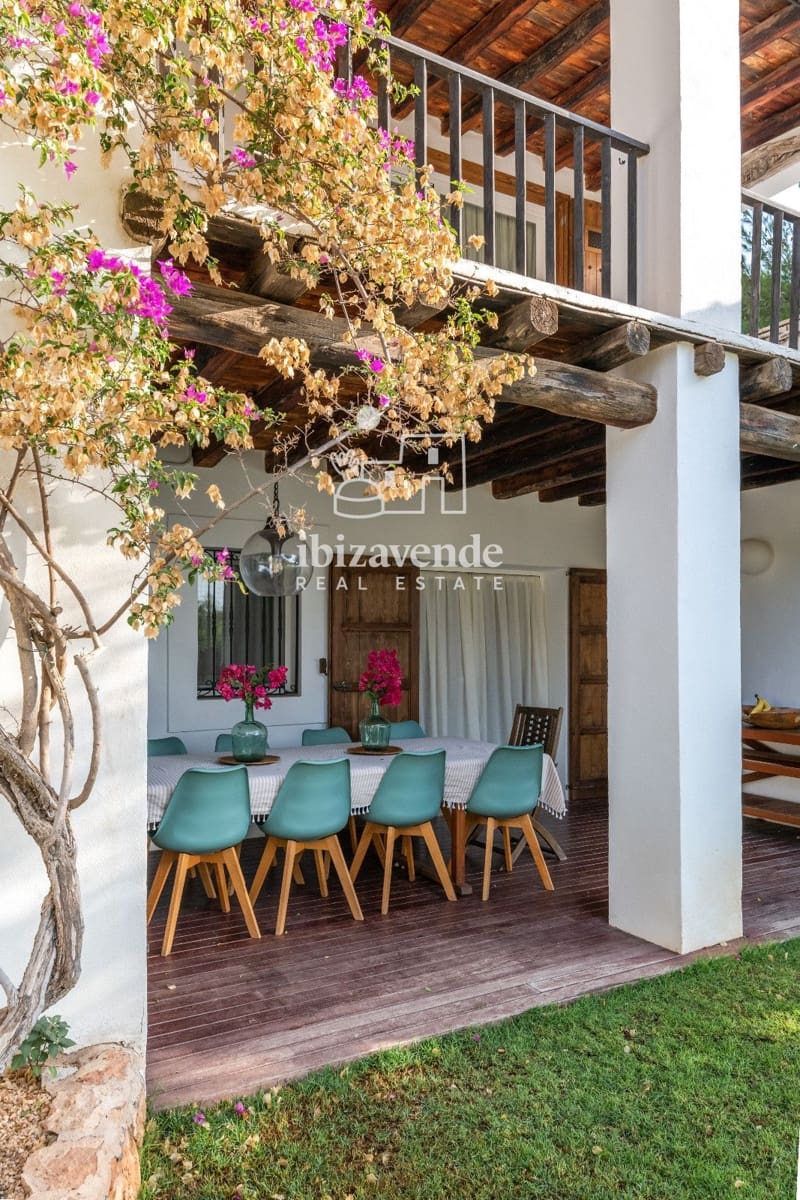 6 bedroom Villa for rent in Sant Jordi de Ses Salines with pool garage - € 10,000 (Ref: 9559811)