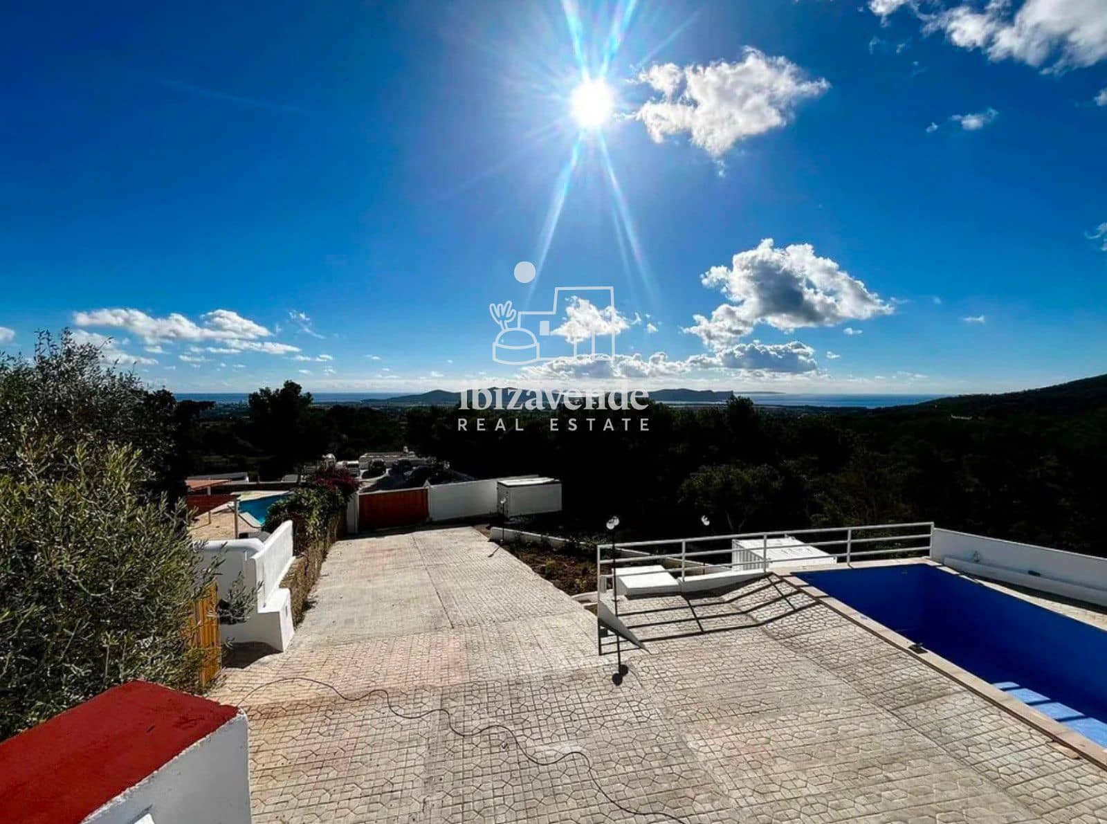 2 bedroom Villa for rent in Sant Jordi de Ses Salines with pool garage - € 2,700 (Ref: 9565481)