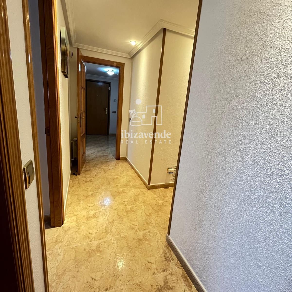 4 sovrum Lägenhet till salu i Ibiza stad med garage - 895 000 € (Ref: 9565482)