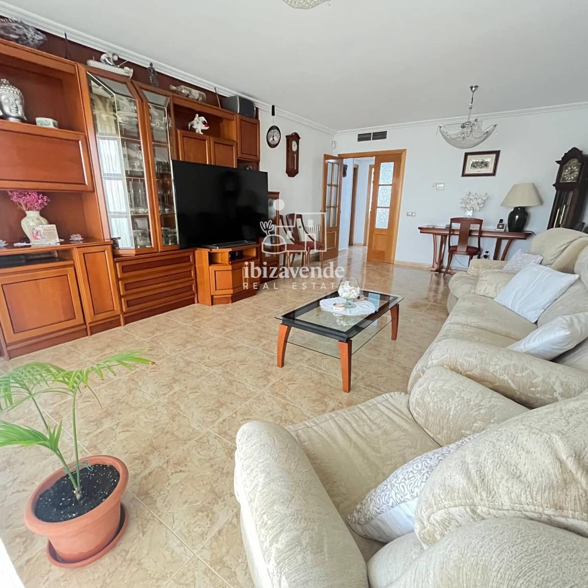 4 sovrum Lägenhet till salu i Ibiza stad med garage - 895 000 € (Ref: 9565482)