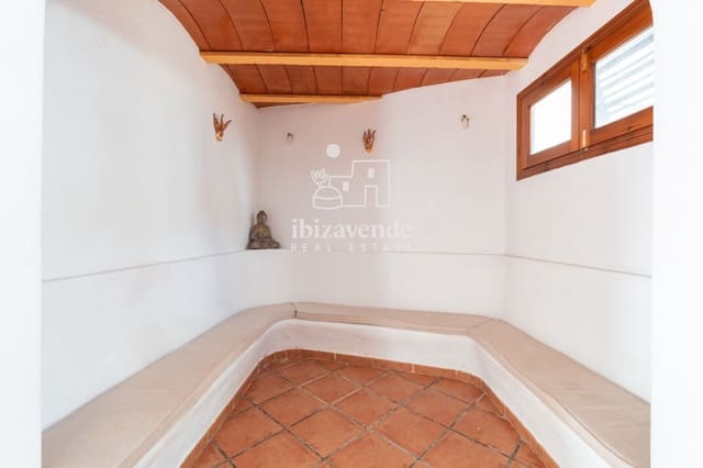 3 sovrum Villa till salu i La Siesta, Santa Eulalia / Santa Eularia - 750 000 € (Ref: 9565483)