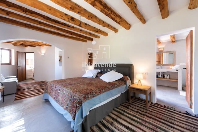 6 bedroom Villa for rent in Ibiza / Eivissa town with pool - € 12,000 (Ref: 9565961)