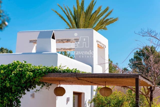 6 bedroom Villa for rent in Ibiza / Eivissa town with pool - € 12,000 (Ref: 9565961)