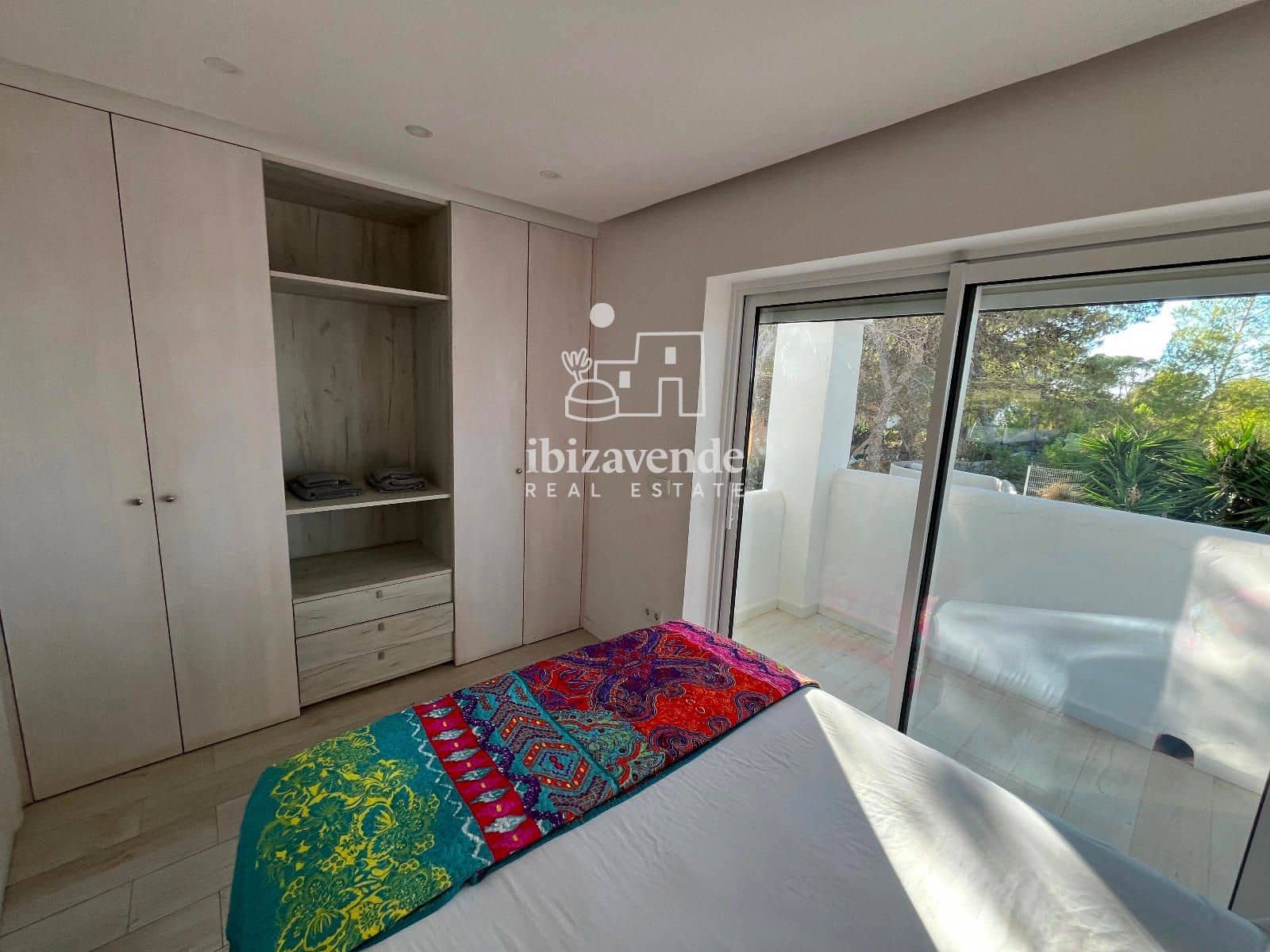 3 soveværelse Penthouse til leje i Cala Vadella med swimmingpool garage - € 5.000 (Ref: 9566723)