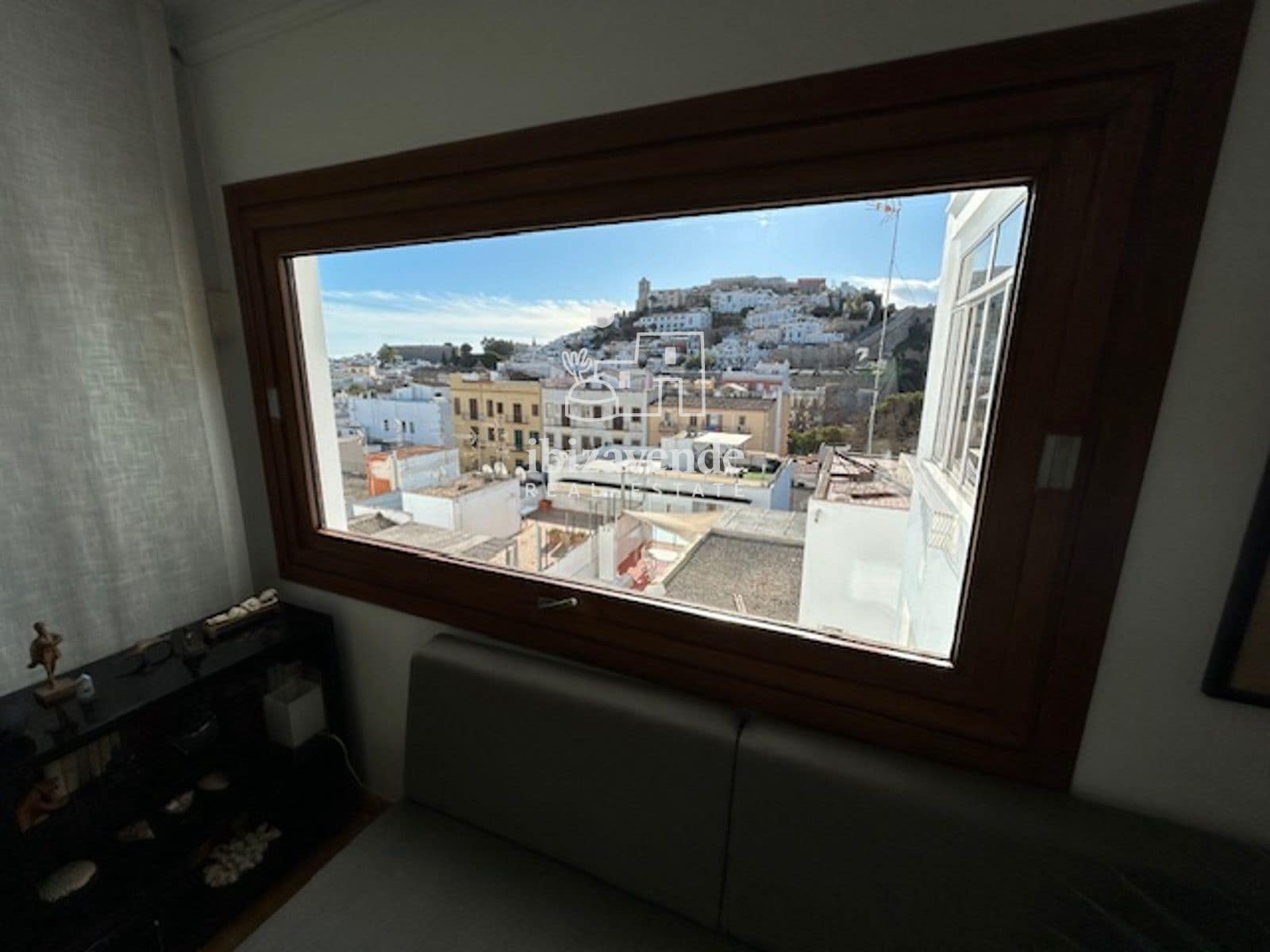 1 soveværelse Lejlighed til leje i Ibiza by - € 2.500 (Ref: 9569408)