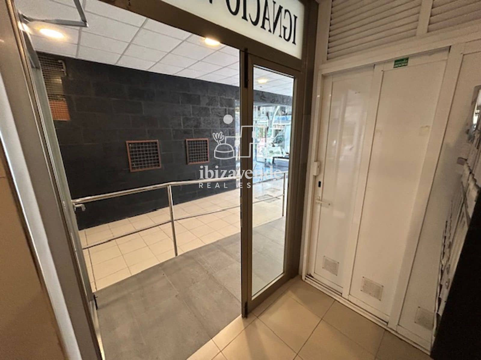 1 soveværelse Lejlighed til leje i Ibiza by - € 2.500 (Ref: 9569408)