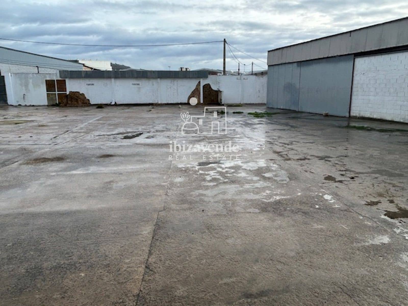 Kommersiell att hyra i Ibiza stad med garage - 8 500 € (Ref: 9569409)