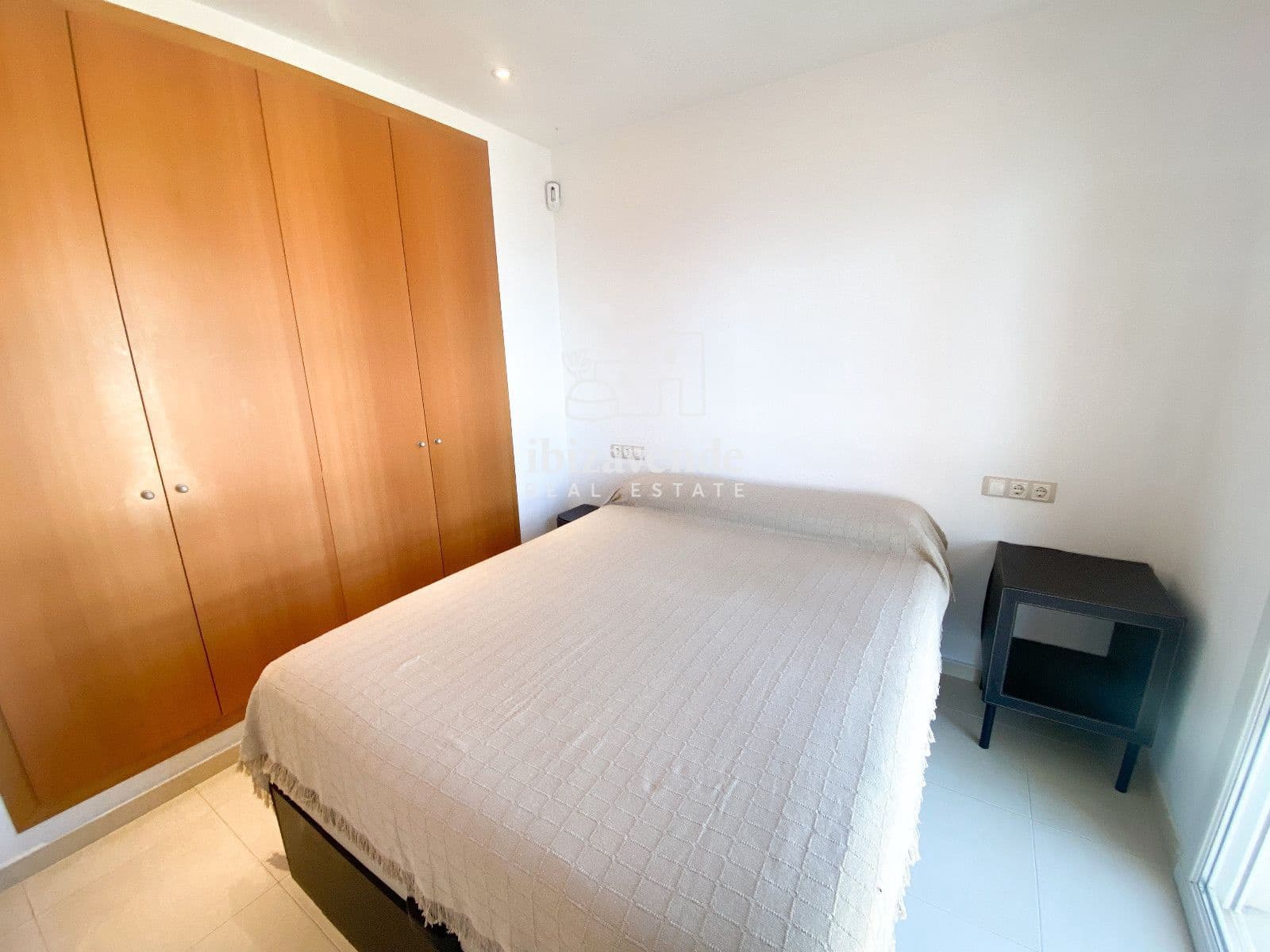 2 soveværelse Lejlighed til leje i Cala d'en Bou med swimmingpool - € 3.500 (Ref: 9570058)