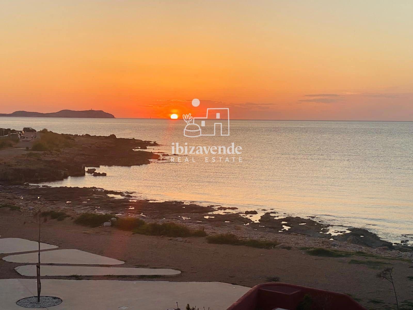 2 soveværelse Lejlighed til leje i Cala d'en Bou med swimmingpool - € 3.500 (Ref: 9570058)