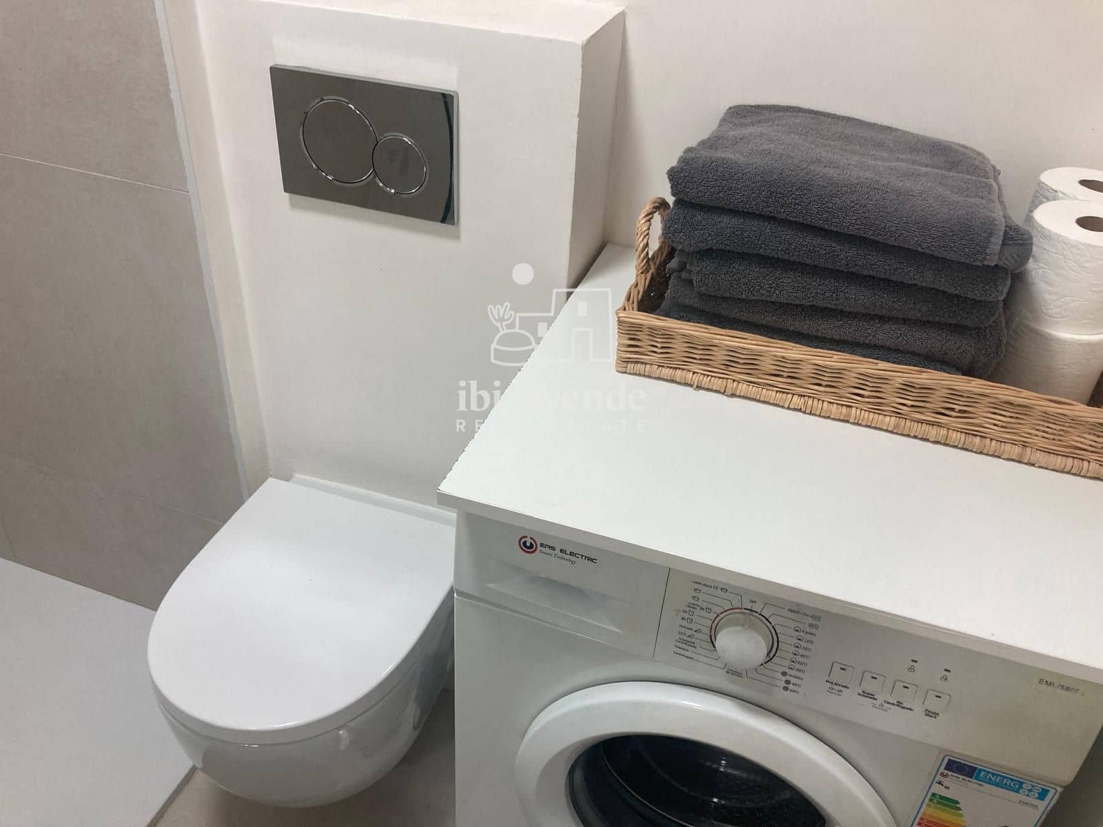 2 soveværelse Lejlighed til leje i Cala Tarida med swimmingpool garage - € 3.000 (Ref: 9570060)