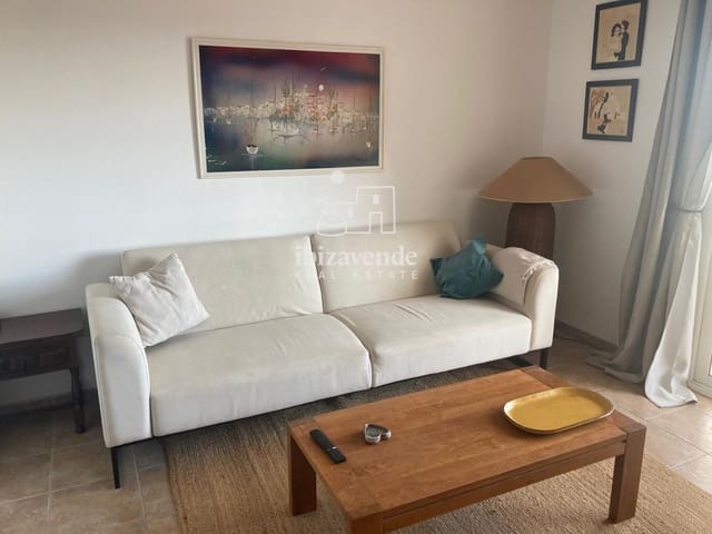 2 soveværelse Lejlighed til leje i Cala Tarida, San Jose / Sant Josep de Sa Talaia med swimmingpool garage - € 3.000 (Ref: 9570060)